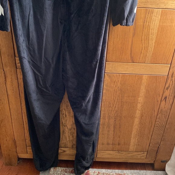 HALLOWEEN GLOW IN THE DARK
SKELETON
ADULT COSTUME, 2-PIECE, L-XL NWT - Picture 7 of 10